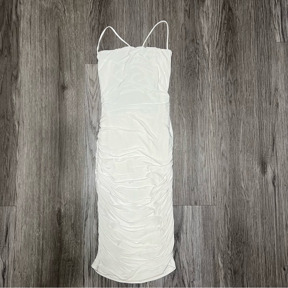 tresser Dresses & Skirts - Elegant White Ruched Dress